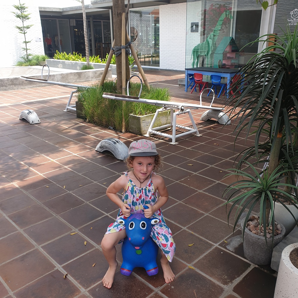 family travel guide canggu bali