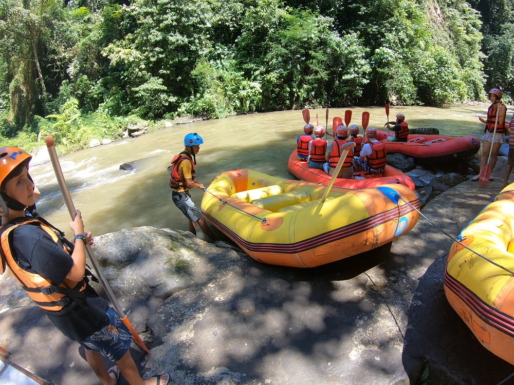 white water rafting in bali