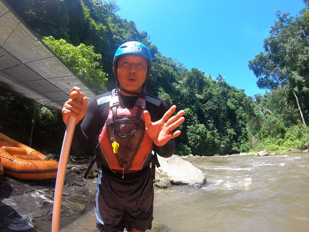 white water rafting in bali