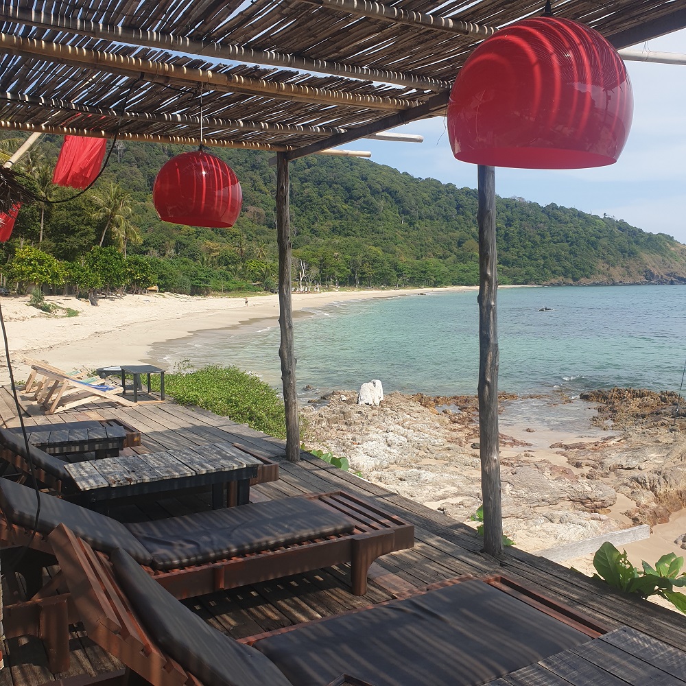best beach on koh lanta