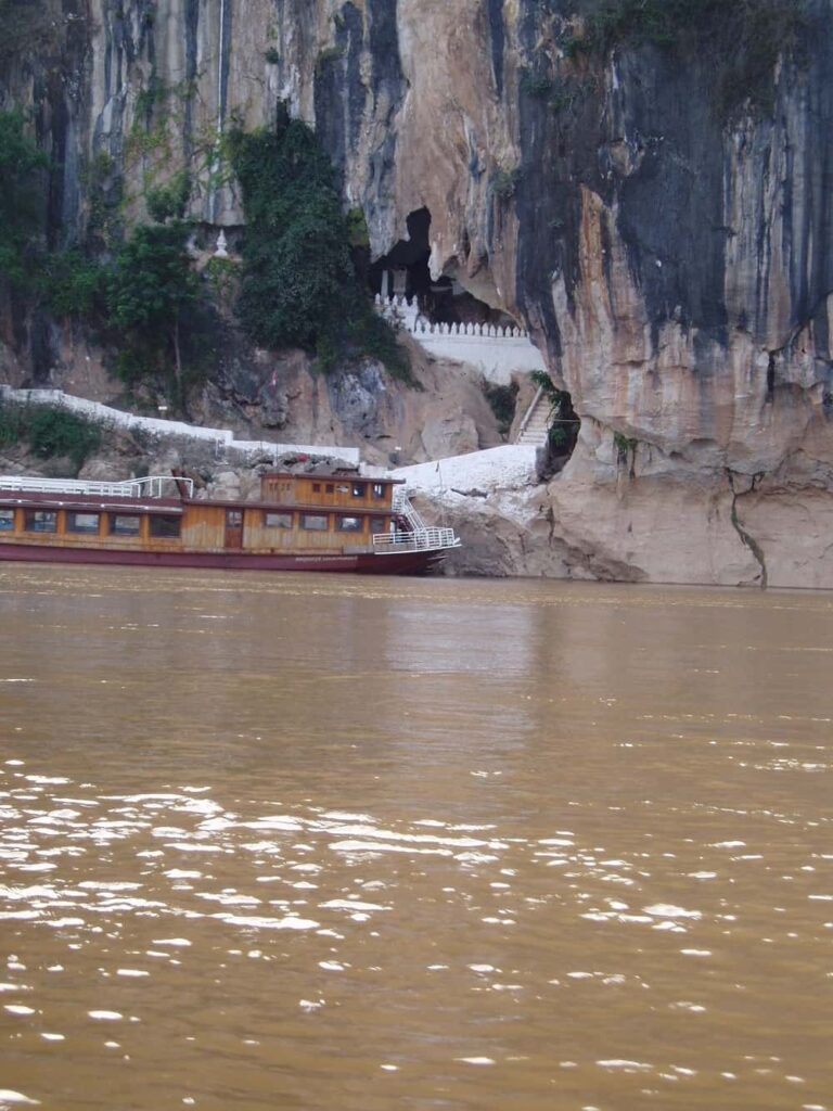 slow boat to luang prabang