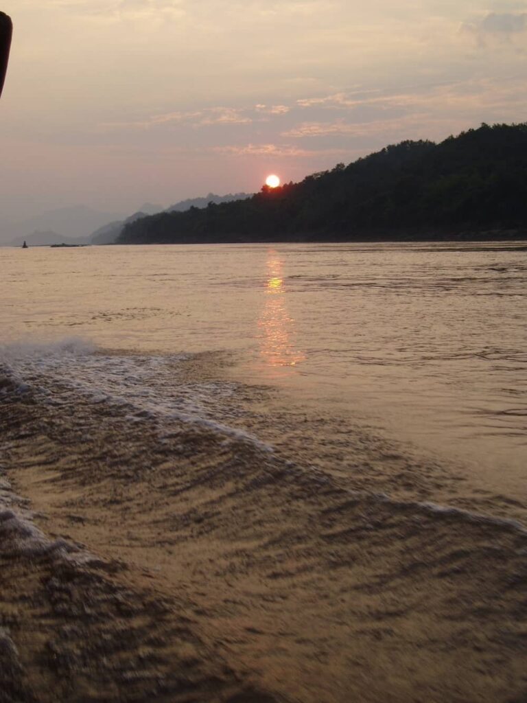 slow boat to luang prabang